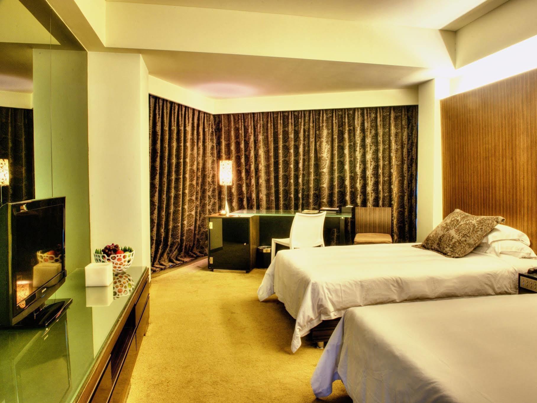 Mehood Lestie International Hotel Zhuhai Lovers Road Branch - Free Breakfast & Free Afternoon Tea & Free Midnight Snack Exterior foto